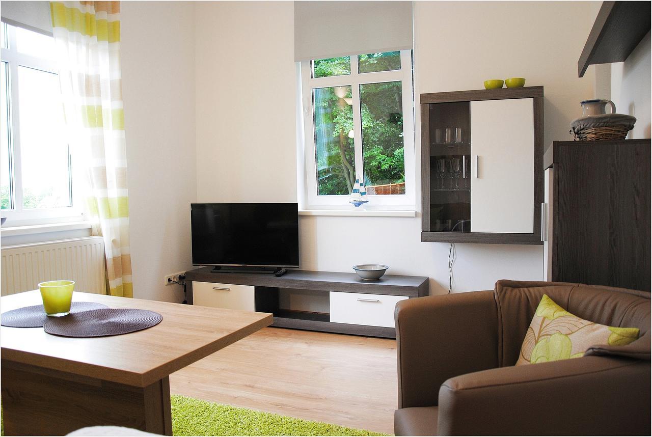 Ferienwohnung In Sassnitz Esterno foto
