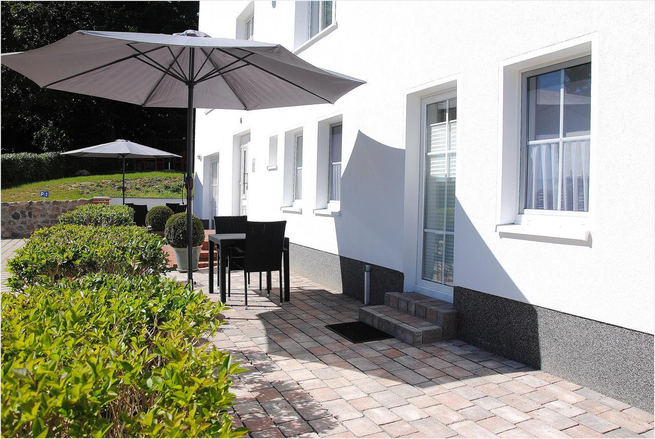 Ferienwohnung In Sassnitz Esterno foto